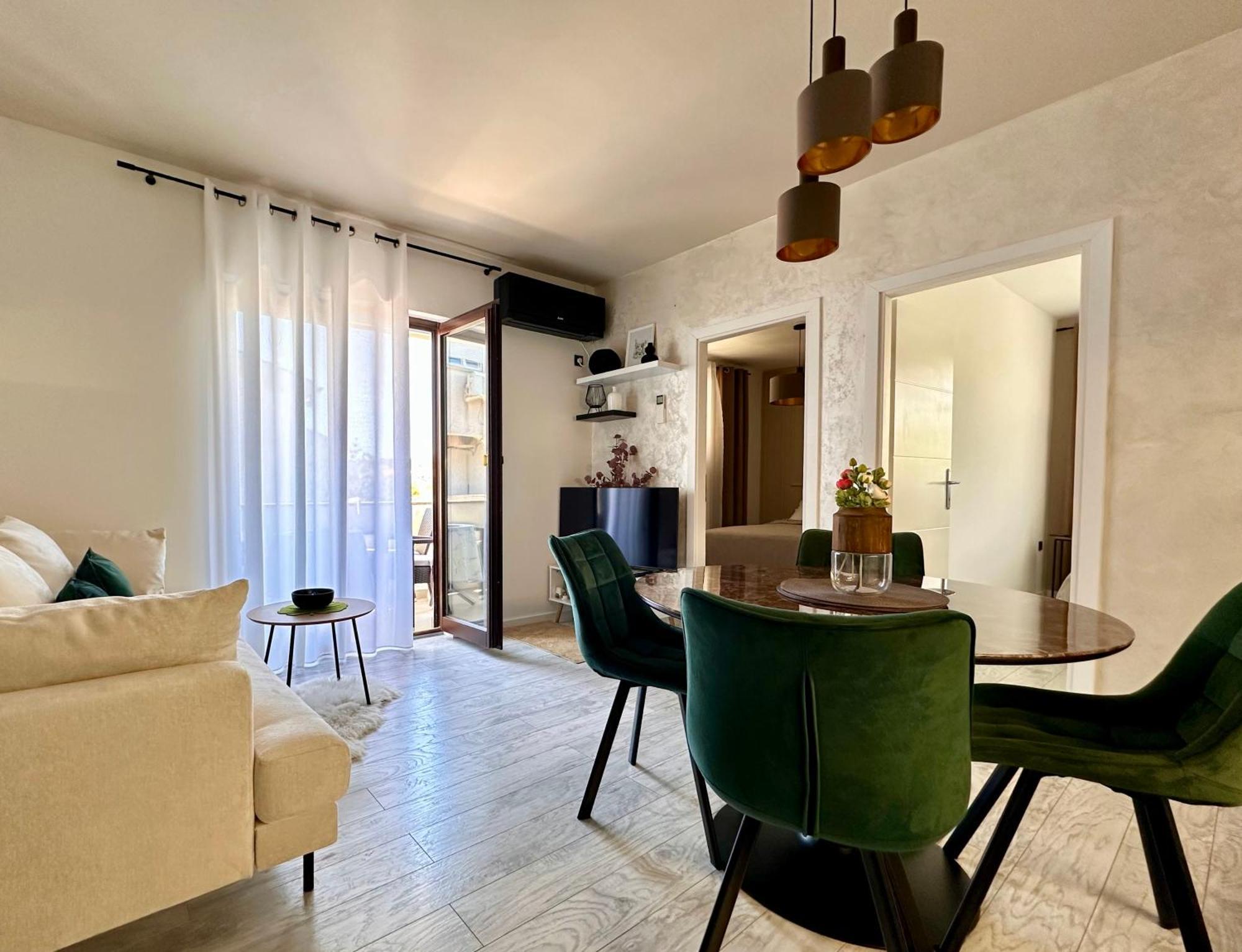 Apartments Sinisa - Крк Экстерьер фото